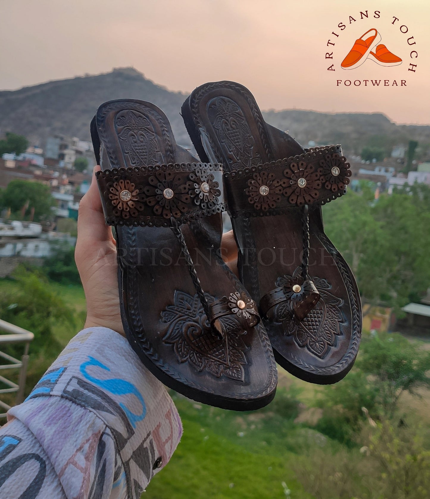 Brown Genuine Leather Handmade Kolhapuri Slip On Sandals for Women, Bridesmaid slippers, Ethnic Flats, Wedding Slippers, Gift for Girlfriend